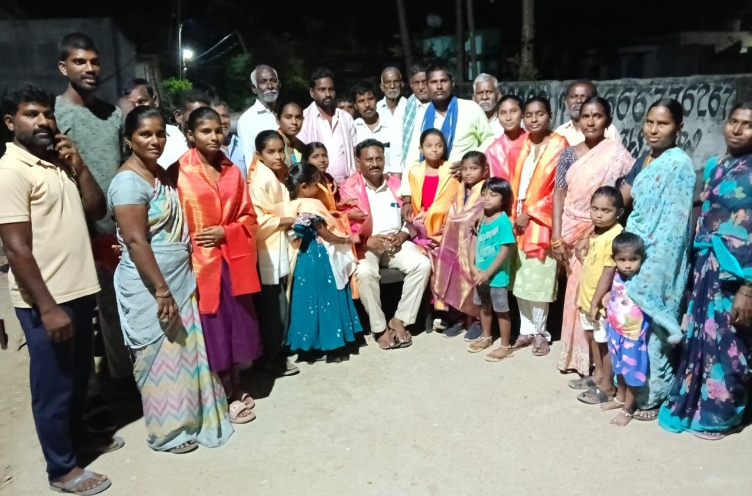 ఐనాల వారి ఆత్మీయ సమ్మేళనం విజయవంతం కోసం సహాయ, సహకారాలు అందించిన వారందరికి కృతజ్ఞతలు